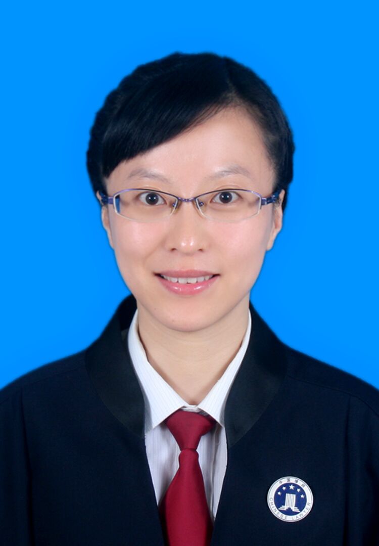 吴楠.jpg 吴楠.jpg